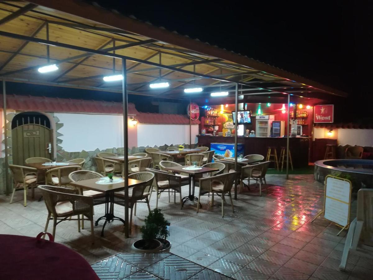 Hotel St. Anthony Slantschew brjag Exterior foto